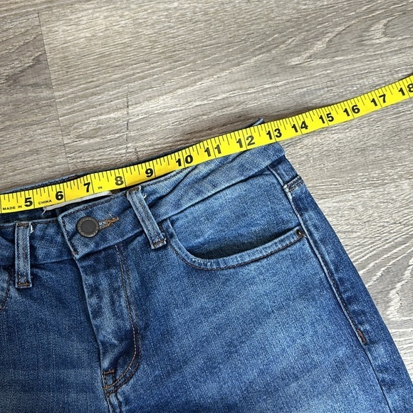 Zara Basic Z1975 Denim Women’s Mid-Rise Distressed Crop Straight Leg Jeans Sz 2 - Picture 7 of 12